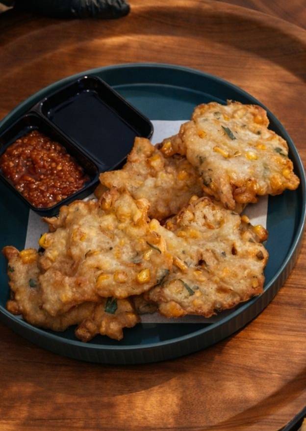 Houssi Golden Fritters DineIn